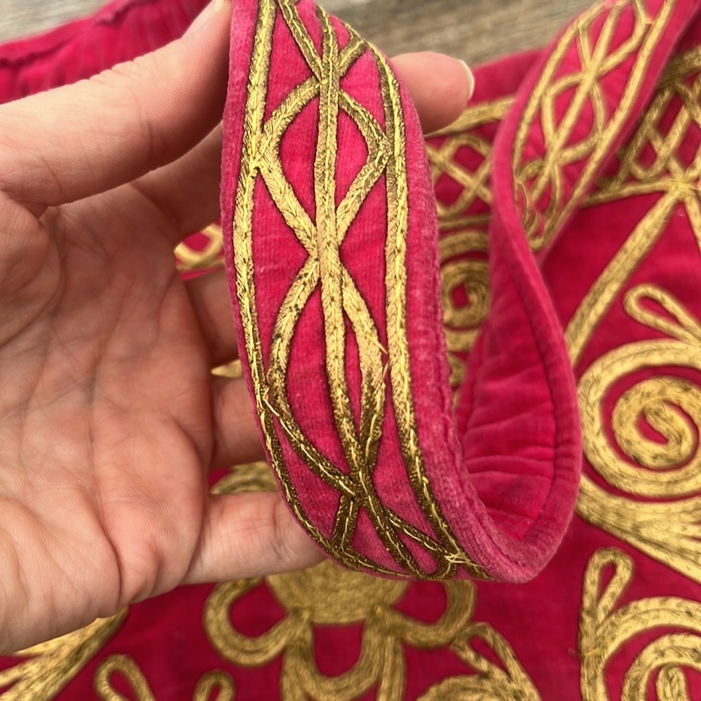 Vintage Bohemian Velvet Bag - Picture 4 of 8